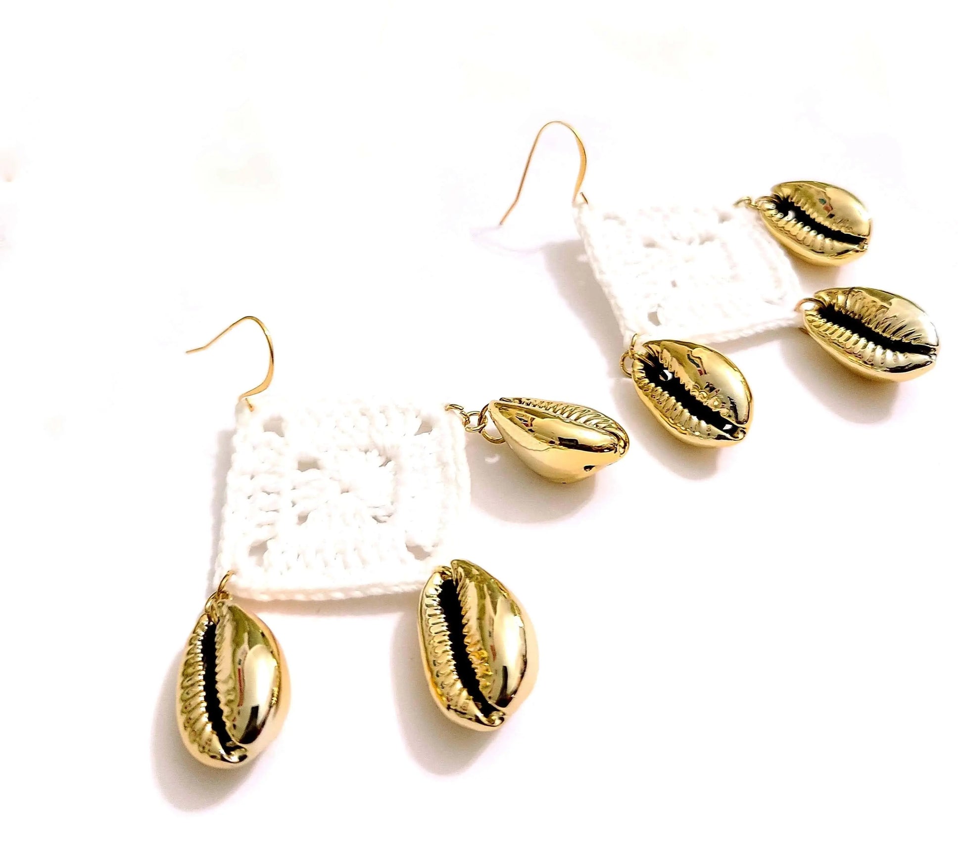 Statement Golden Cowrie Shell SysaicKnotz