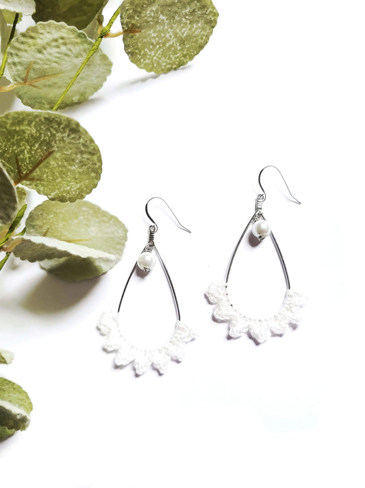 Tear drop Pearl Burst Earrings SysaicKnotz
